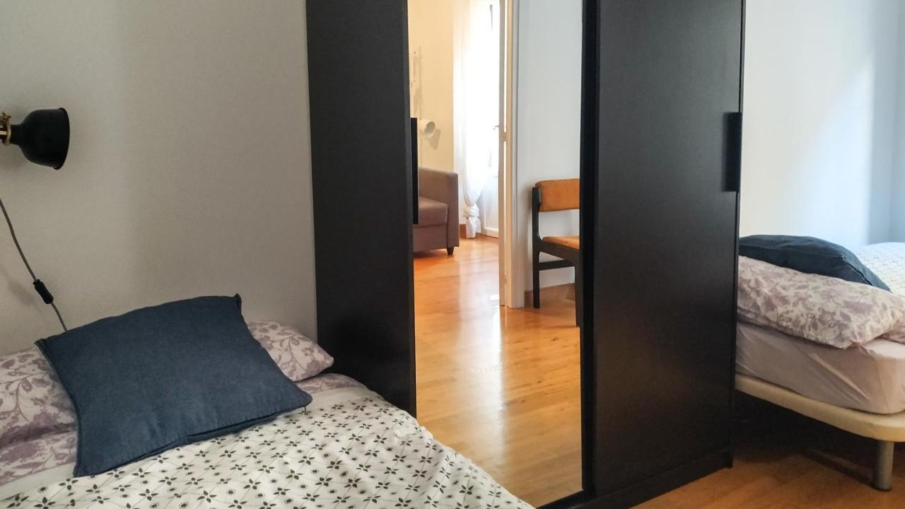 At Compania 100 M2 2 Wc Appartement Pamplona Buitenkant foto