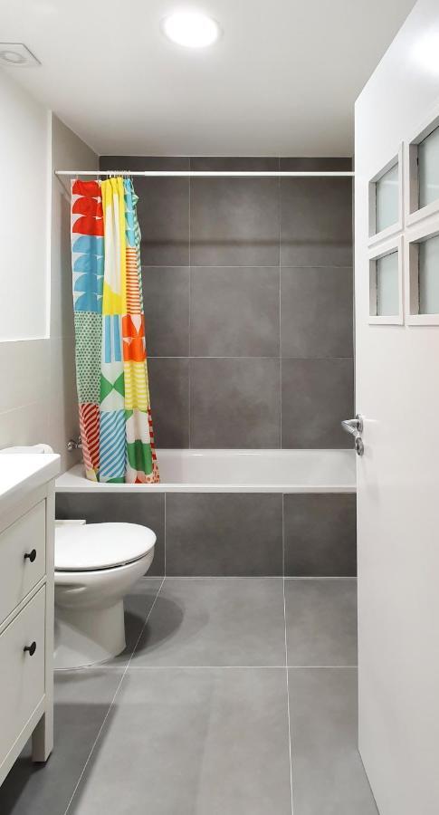 At Compania 100 M2 2 Wc Appartement Pamplona Buitenkant foto