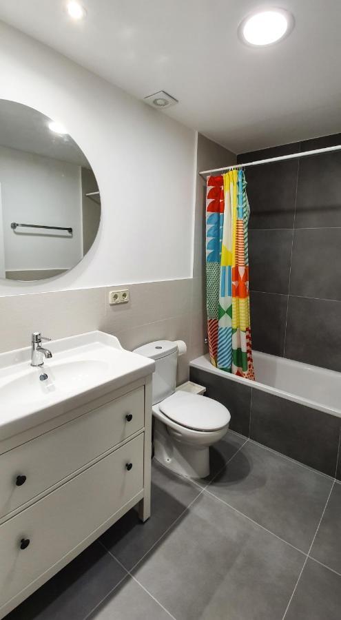At Compania 100 M2 2 Wc Appartement Pamplona Buitenkant foto